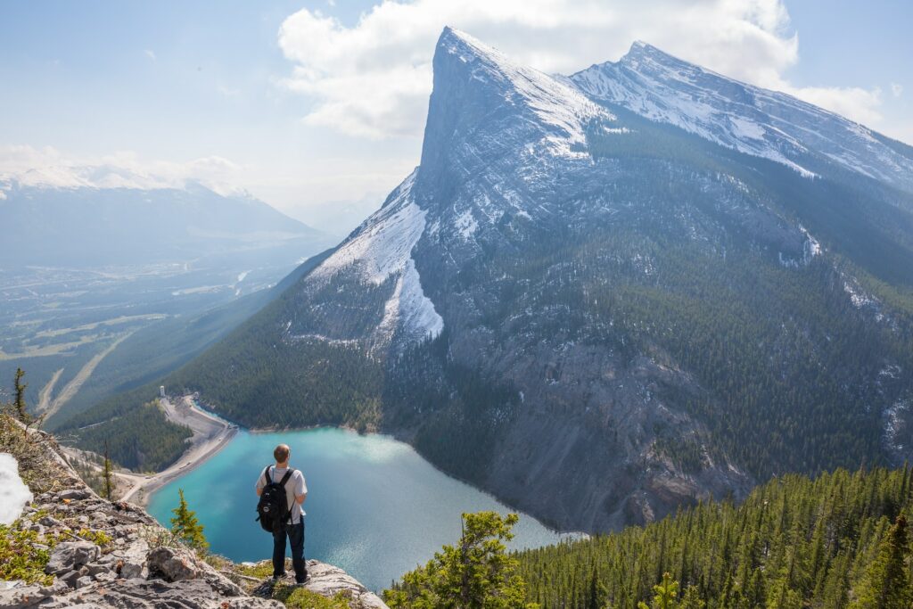 Hiking at Peyto Lake